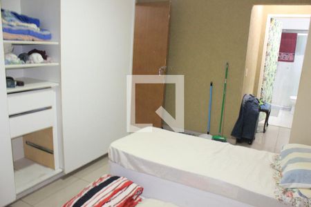 Suíte de casa para alugar com 5 quartos, 400m² em Vila Galvão, Guarulhos