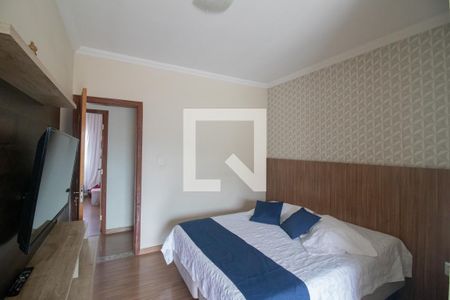 Quarto Suíte de casa à venda com 3 quartos, 174m² em Lúcio de Abreu, Contagem