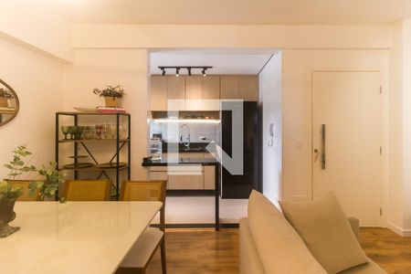 Sala/Sala de Jantar de apartamento para alugar com 3 quartos, 98m² em Loteamento Mogilar, Mogi das Cruzes