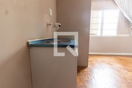 Cozinha de apartamento para alugar com 1 quarto, 18m² em Vila Dom Pedro Ii, São Paulo