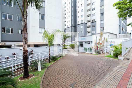 Apartamento à venda com 70m², 3 quartos e 1 vaga Apartamento à venda com 70m², 3 quartos e 1 vagaFachada