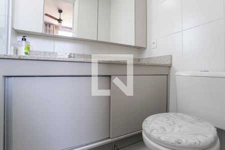 Apartamento à venda com 70m², 3 quartos e 1 vaga Apartamento à venda com 70m², 3 quartos e 1 vagaBanheiro da Suíte
