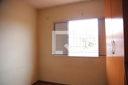 Quarto 1 de casa para alugar com 3 quartos, 170m² em Umuarama, Osasco