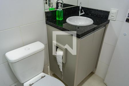 Banheiro de apartamento para alugar com 1 quarto, 36m² em Ingleses do Rio Vermelho, Florianópolis