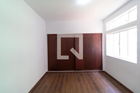 Quarto 01 de apartamento à venda com 2 quartos, 85m² em Centro, Campinas
