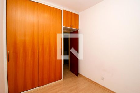 Quarto 1 de apartamento para alugar com 3 quartos, 90m² em Santa Efigênia, Belo Horizonte