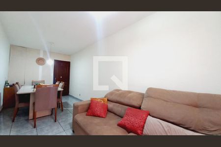 Apartamento à venda com 74m², 3 quartos e 1 vagaSala de Jantar