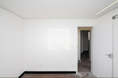 Quarto 3 de apartamento à venda com 4 quartos, 210m² em Ana Lúcia, Belo Horizonte