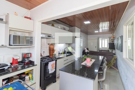Sala/Cozinha de casa à venda com 3 quartos, 200m² em Niterói, Canoas