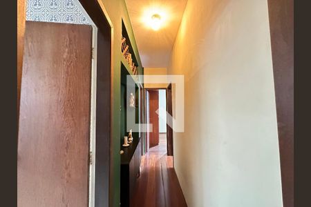 Corredor de apartamento para alugar com 3 quartos, 137m² em São Pedro, Belo Horizonte