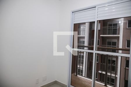 Sala de kitnet/studio para alugar com 1 quarto, 27m² em Jardim Caravelas, São Paulo