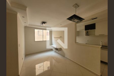 Sala de apartamento para alugar com 2 quartos, 45m² em Fazenda Santa Cândida, Campinas