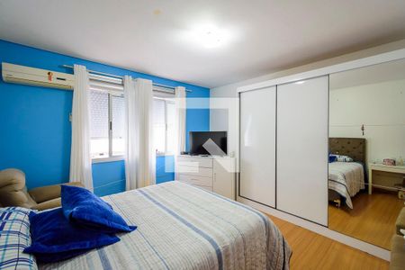 Quarto 1 de casa à venda com 3 quartos, 330m² em Azenha, Porto Alegre