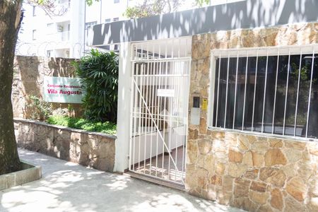 Apartamento à venda com 65m², 2 quartos e 1 vaga Apartamento à venda com 65m², 2 quartos e 1 vagaFachada e portaria