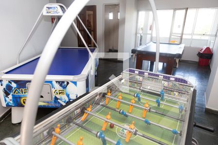 Apartamento à venda com 65m², 2 quartos e 1 vaga Apartamento à venda com 65m², 2 quartos e 1 vagaÁrea comum - Sala de Jogos