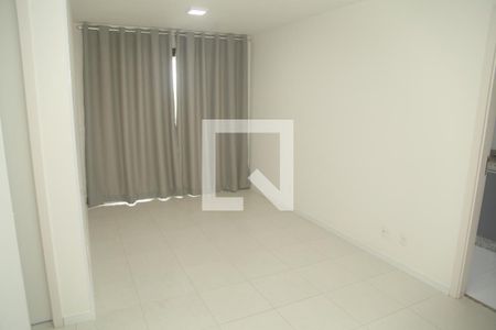 Sala  de apartamento para alugar com 2 quartos, 61m² em Taguatinga Norte (taguatinga), Brasília