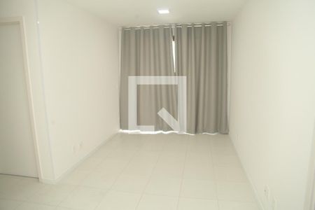 Sala  de apartamento para alugar com 2 quartos, 61m² em Taguatinga Norte (taguatinga), Brasília