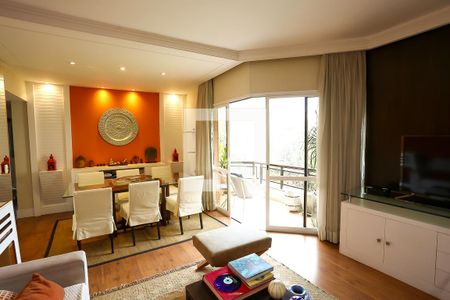 Sala de apartamento à venda com 3 quartos, 130m² em Vila Suzana, São Paulo