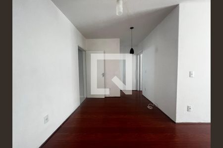 Sala de apartamento para alugar com 1 quarto, 57m² em Bosque, Campinas