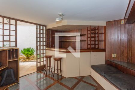 Bar de casa à venda com 5 quartos, 320m² em Mangabeiras, Belo Horizonte