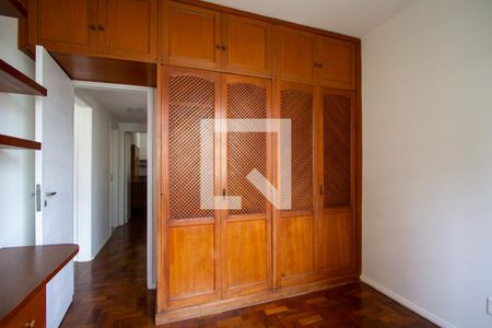 Quarto 1 de apartamento para alugar com 2 quartos, 70m² em Icaraí, Niterói