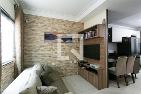Sala de casa de condomínio à venda com 2 quartos, 55m² em Vila Esperança, São Paulo
