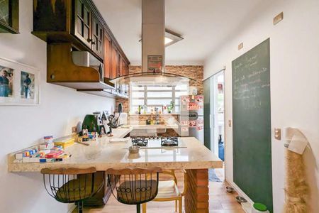 Apartamento à venda com 65m², 2 quartos e 1 vaga Apartamento à venda com 65m², 2 quartos e 1 vagaCozinha