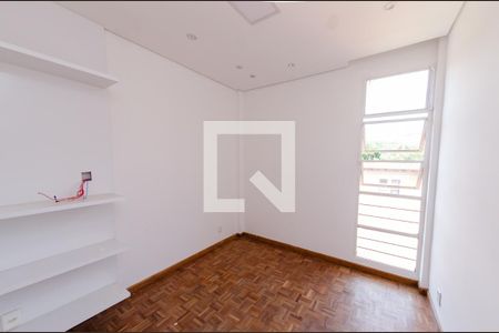 Quarto 1 de apartamento para alugar com 3 quartos, 85m² em Havaí, Belo Horizonte