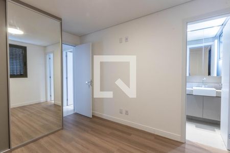 Quarto Suíte de apartamento para alugar com 2 quartos, 66m² em Sion, Belo Horizonte