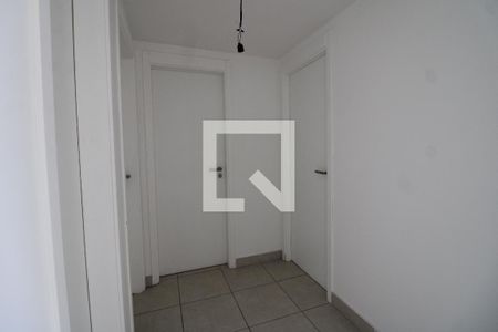 Corredor de apartamento à venda com 3 quartos, 70m² em Anil, Rio de Janeiro