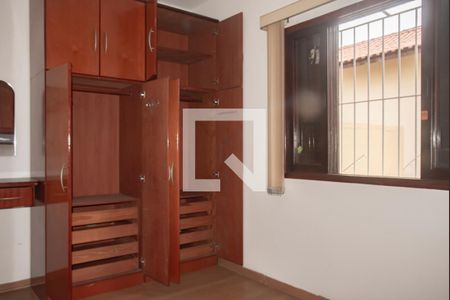 Quarto 1 de casa à venda com 3 quartos, 183m² em Vila da Saúde, São Paulo