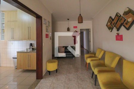 Casa à venda com 190m², 4 quartos e 2 vagas Casa à venda com 190m², 4 quartos e 2 vagasCasa 2