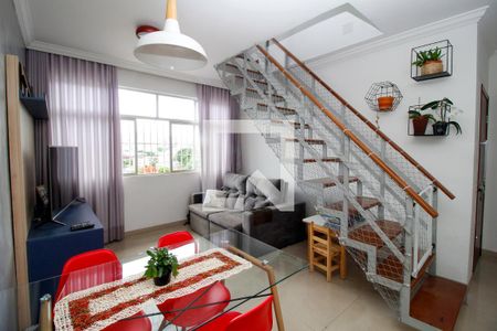 Sala de apartamento à venda com 3 quartos, 150m² em Ipiranga, Belo Horizonte