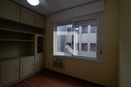 Quarto  de apartamento para alugar com 2 quartos, 120m² em Santana, Porto Alegre