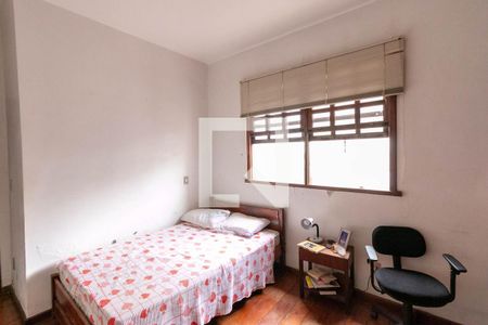 Quarto 2 de casa à venda com 3 quartos, 530m² em Santa Lúcia, Belo Horizonte