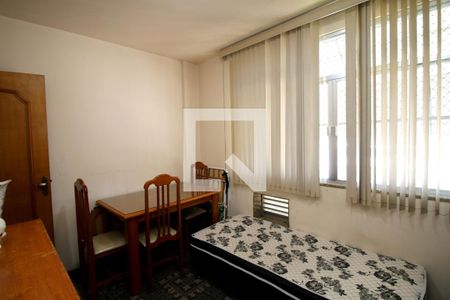 Quarto 1 de apartamento para alugar com 2 quartos, 61m² em Olaria, Rio de Janeiro