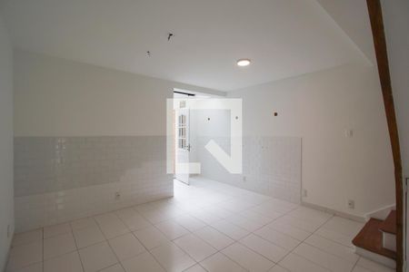 Sala de casa à venda com 2 quartos, 140m² em Vila Olímpia, São Paulo