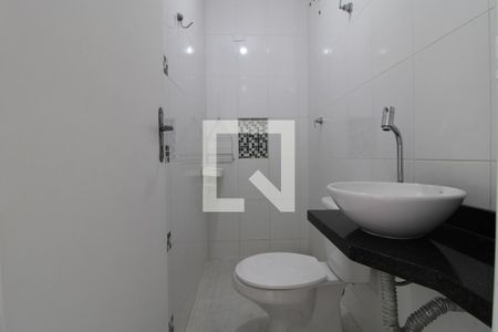 Banheiro do Quarto 1 de casa à venda com 3 quartos, 100m² em Vila Arriete, São Paulo