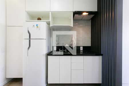 Cozinha de kitnet/studio para alugar com 1 quarto, 26m² em Chácara Seis de Outubro, São Paulo
