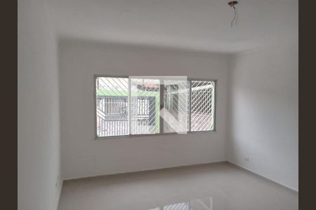 Casa à venda com 3 quartos, 150m² em Vila Mazzei, São Paulo