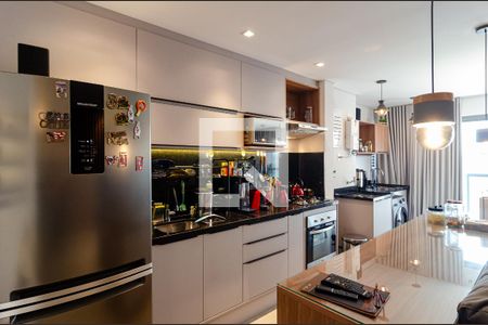 Apartamento à venda com 84m², 2 quartos e 1 vaga Apartamento à venda com 84m², 2 quartos e 1 vagaCozinha