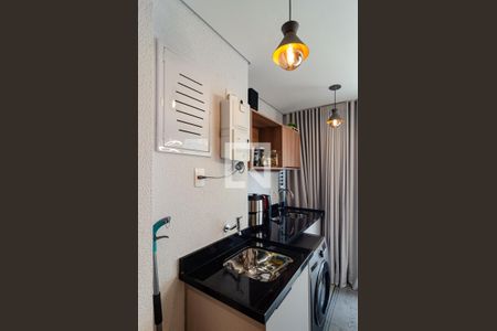 Apartamento à venda com 84m², 2 quartos e 1 vaga Apartamento à venda com 84m², 2 quartos e 1 vagaÁrea de Serviço