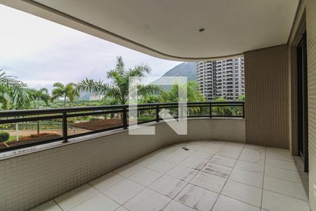 Varanda de apartamento à venda com 3 quartos, 122m² em Barra da Tijuca, Rio de Janeiro