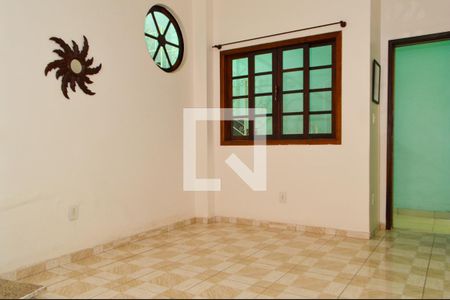 Sala de casa de condomínio à venda com 4 quartos, 120m² em Jacarepaguá, Rio de Janeiro