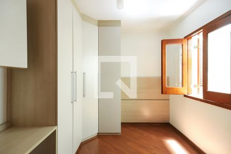 Quarto 1 de casa à venda com 3 quartos, 180m² em Vila Romero, São Paulo