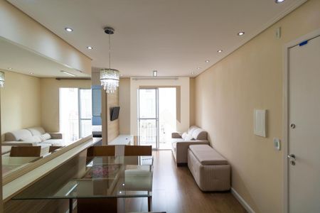 Salas de apartamento à venda com 2 quartos, 55m² em Vila Marieta, Campinas