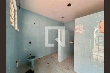 Casa à venda com 4 quartos, 678m² em Vila Brandina, Campinas