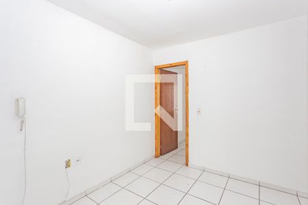 Sala de casa para alugar com 2 quartos, 68m² em Jardim Clímax, São Paulo