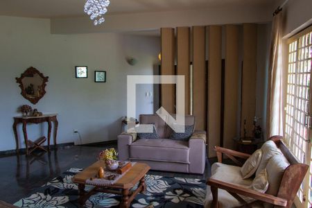 Sala de casa à venda com 5 quartos, 460m² em Chácara Primavera, Campinas