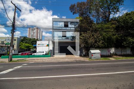  Fachada de casa à venda com 6 quartos, 1100m² em Praia de Belas, Porto Alegre